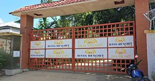 গাজীপুরে রিসোর্টে আটকে রেখে মডেলকে ধর্ষণের অভিযোগ, আটক ১৪